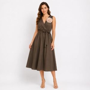 Rochie midi kaki cu decolteu petrecut,import Italia
