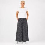 Pantaloni damă largi,produs România